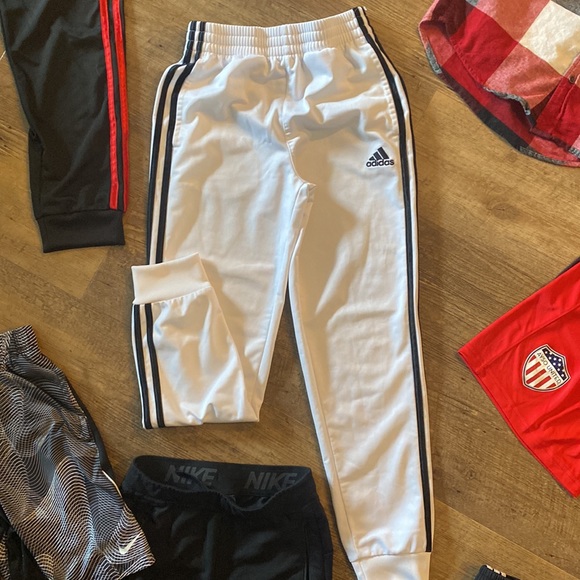 Nike pants, adidas pants, Nike shorts, off brand 3 pairs of shorts, under armor - Picture 3 of 9